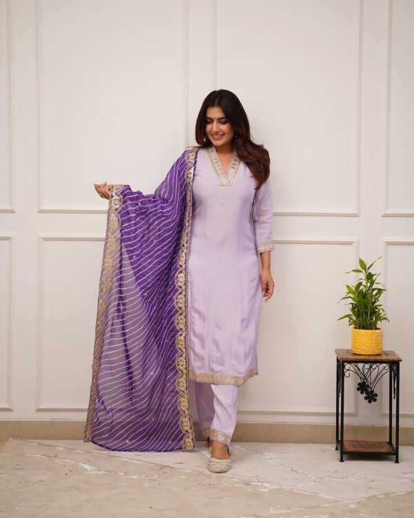Heavy Dupatta Plain Suit